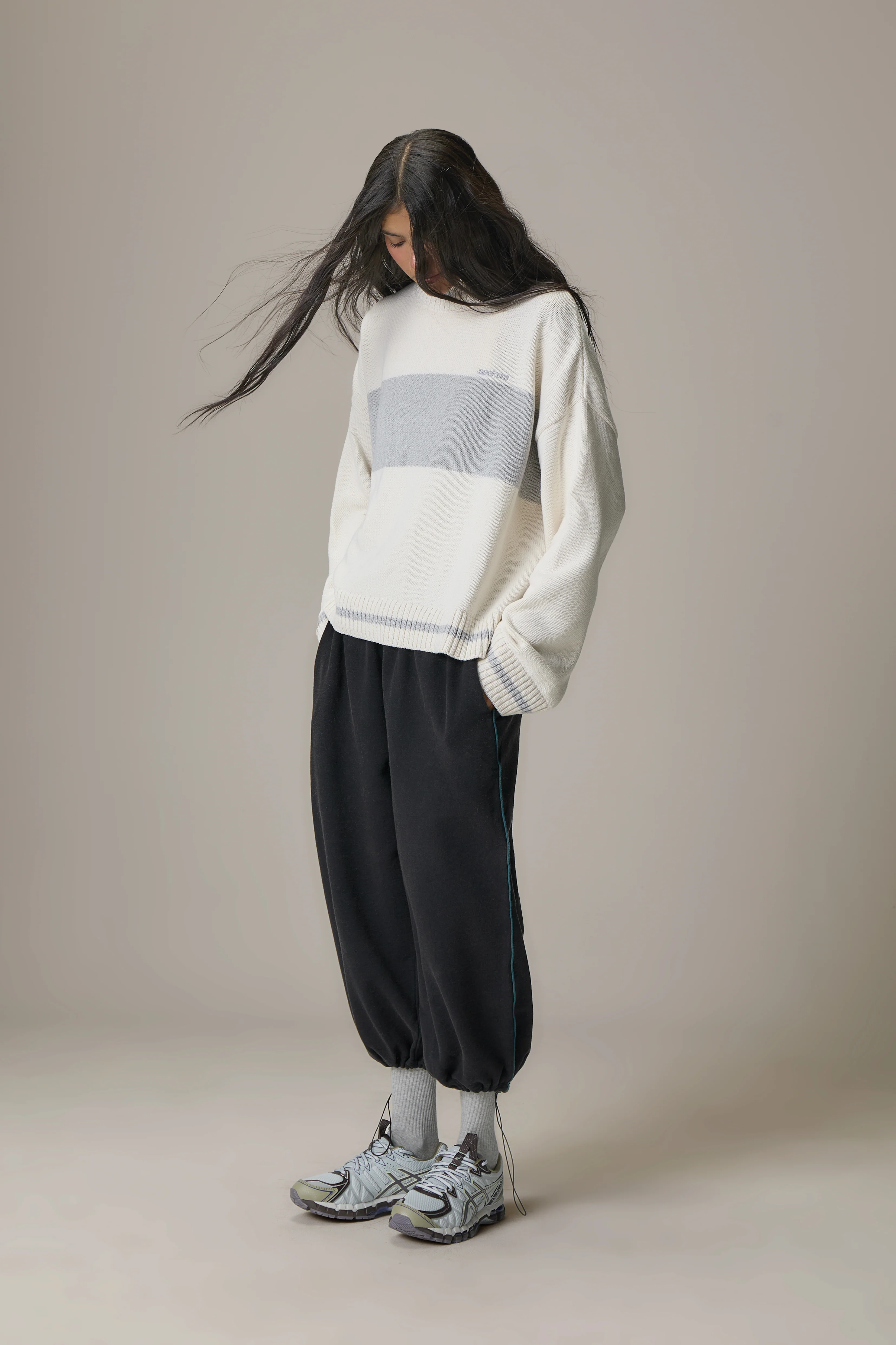 Bebe Roll Neck in Off White - Image 5