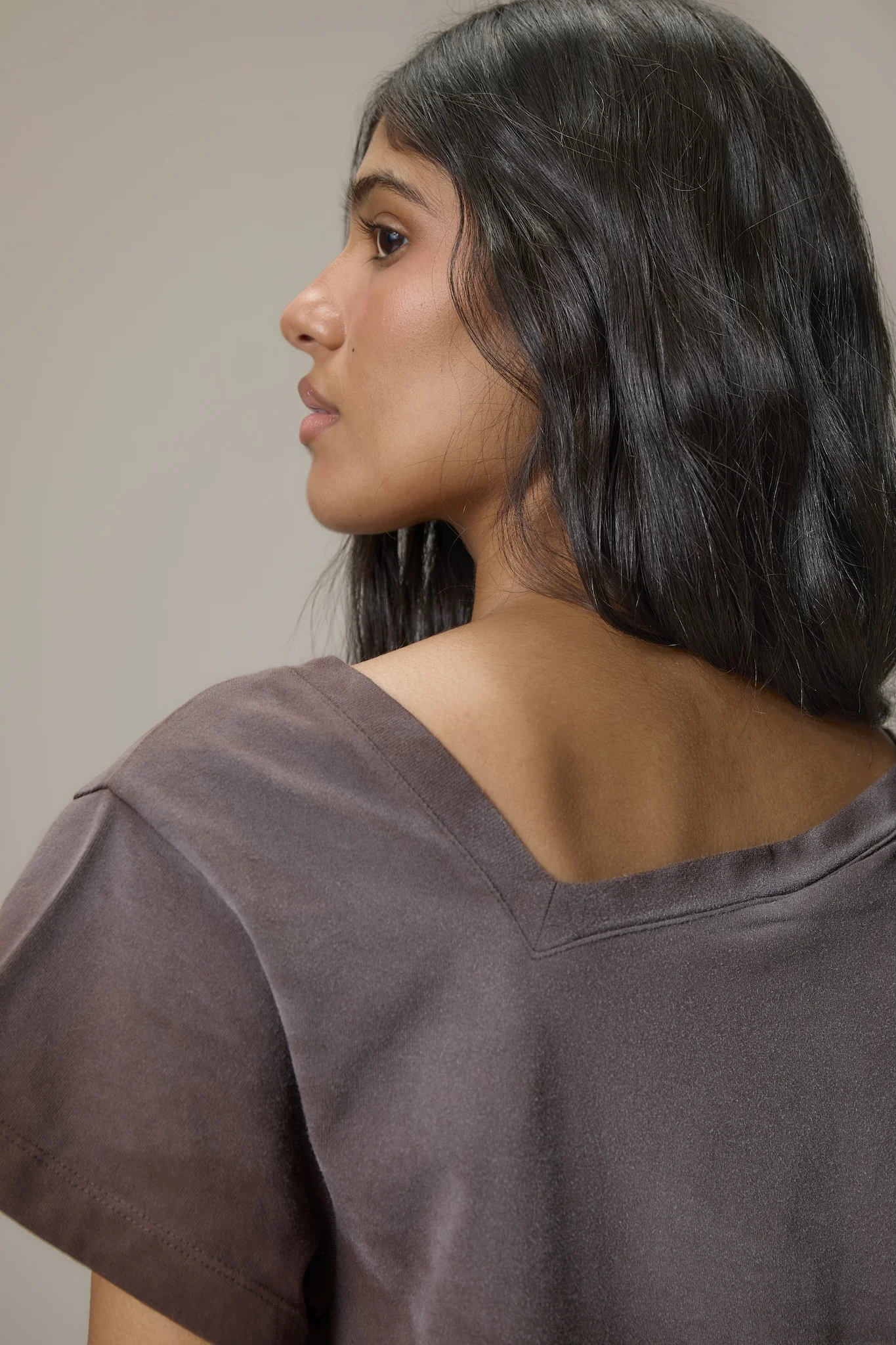 Florrie Assymetric Oversized Tee - Image 4