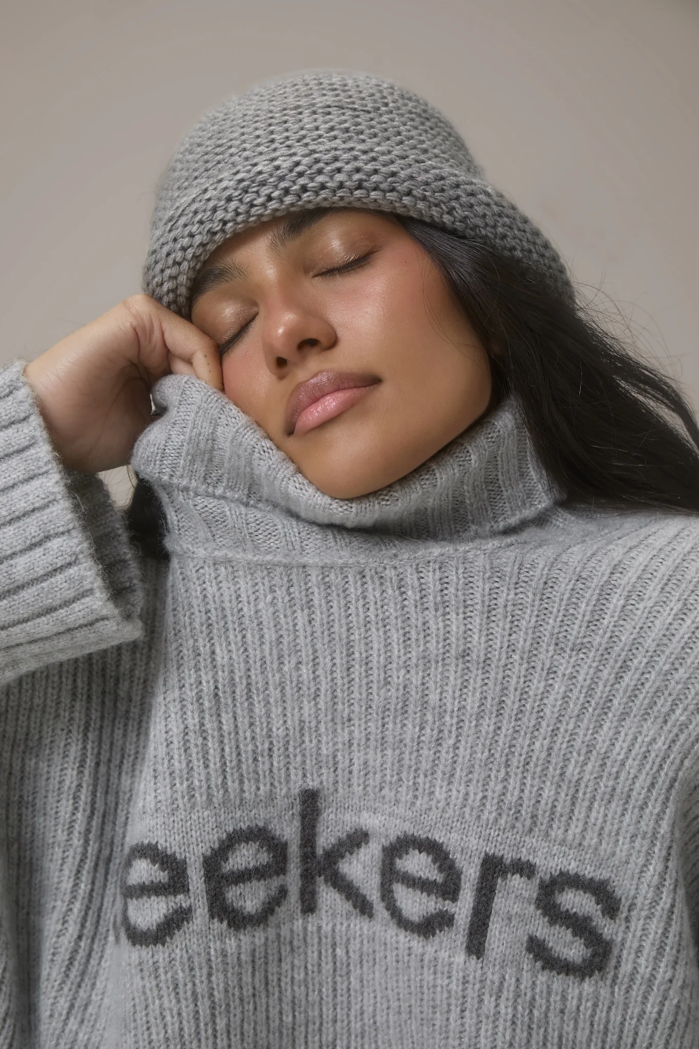 Misty Roll Neck Knit Jumper in Grey - Image 7