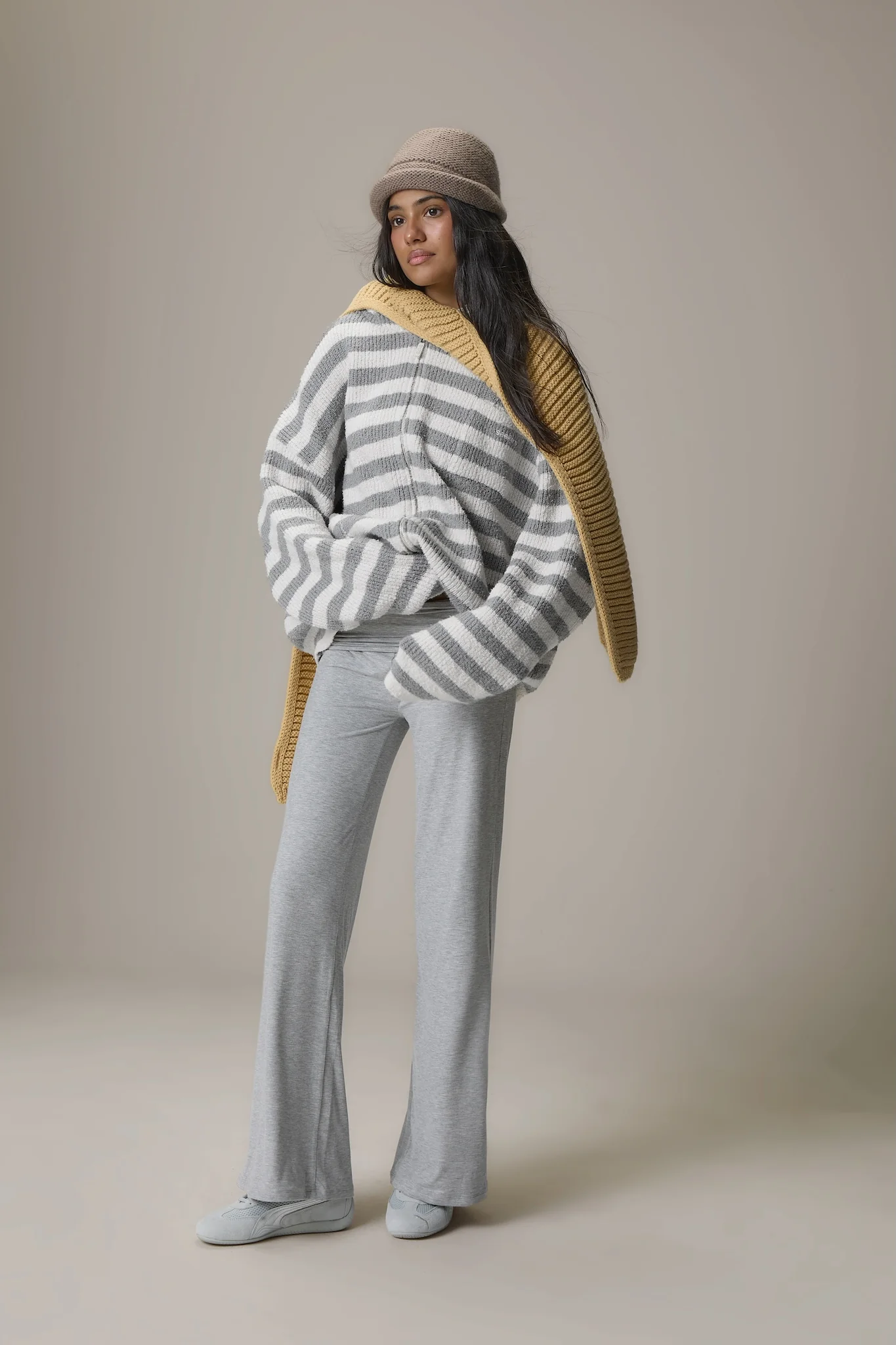 Jasper Knit Hoodie Zip Up in Grey - Image 3