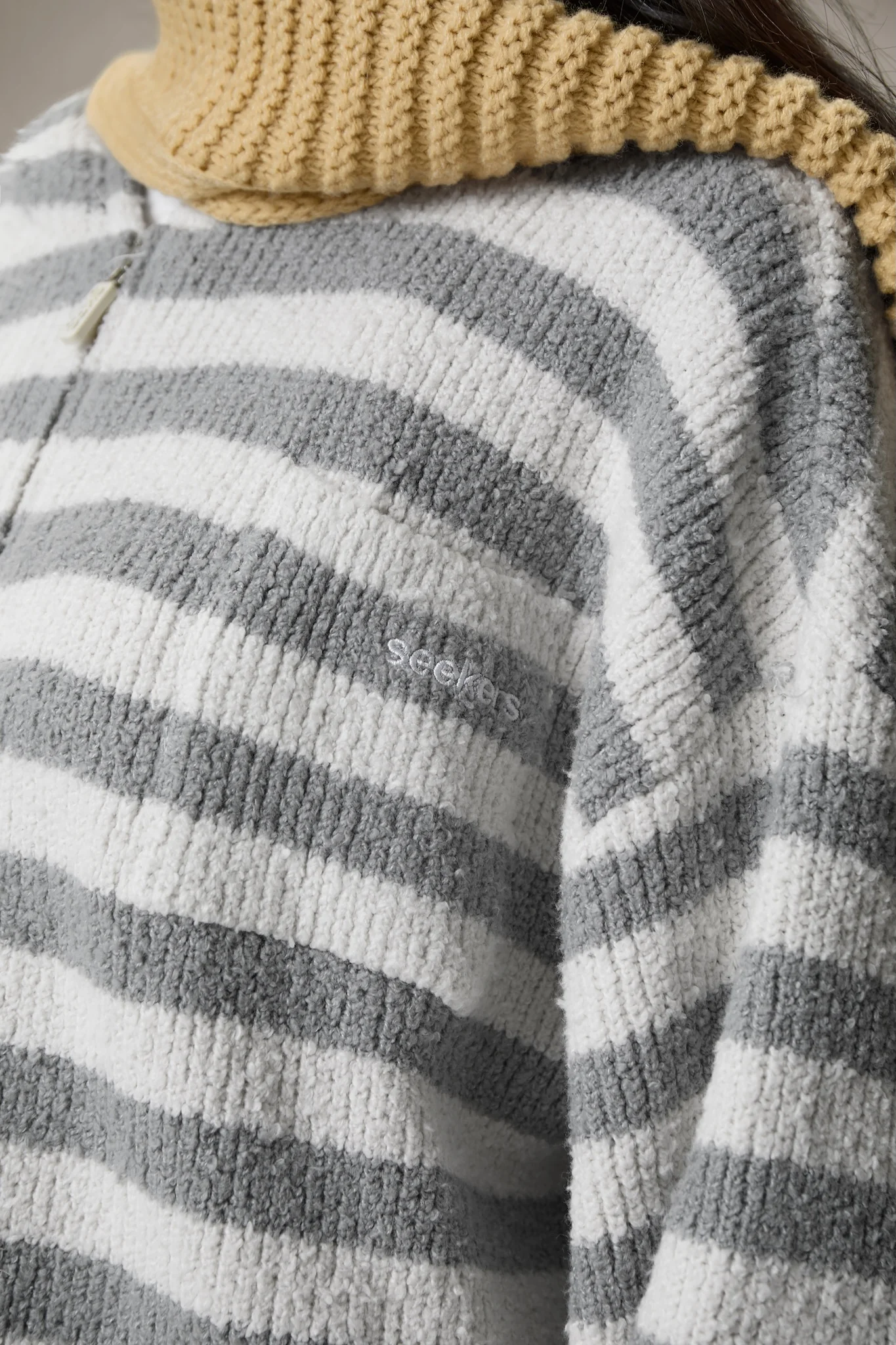 Jasper Knit Hoodie Zip Up in Grey - Image 6