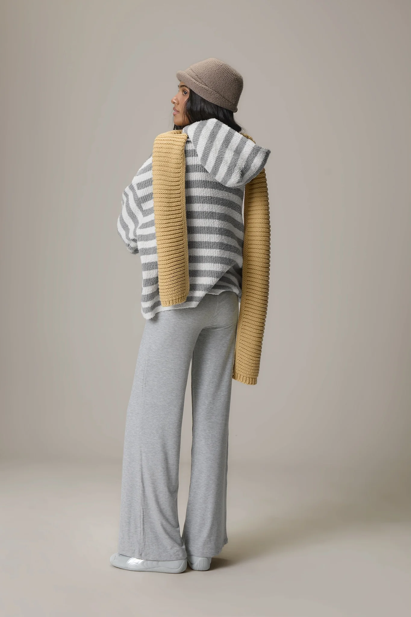 Jasper Knit Hoodie Zip Up in Grey - Image 7