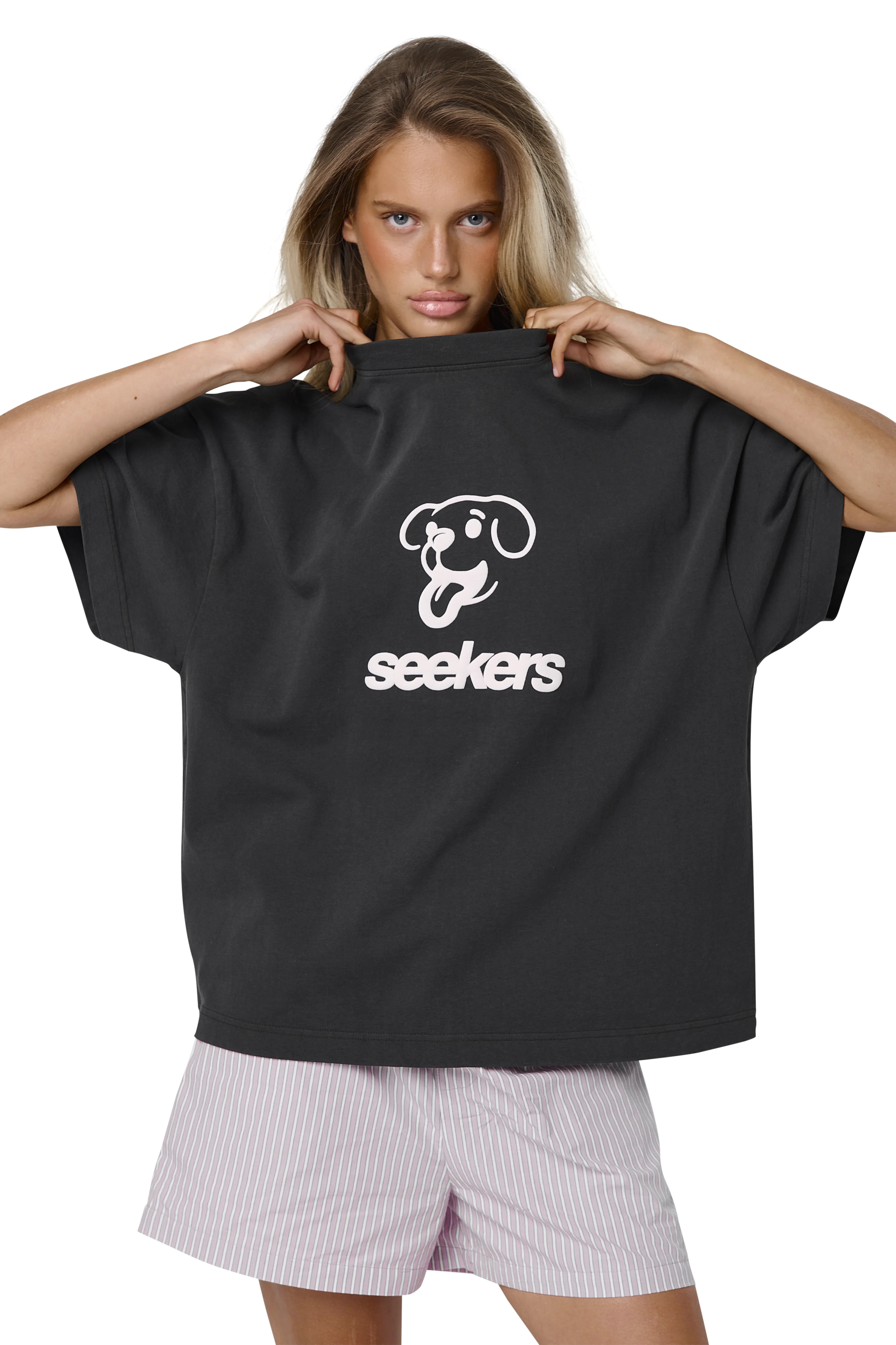 Panting Oversized Tee - Image 3