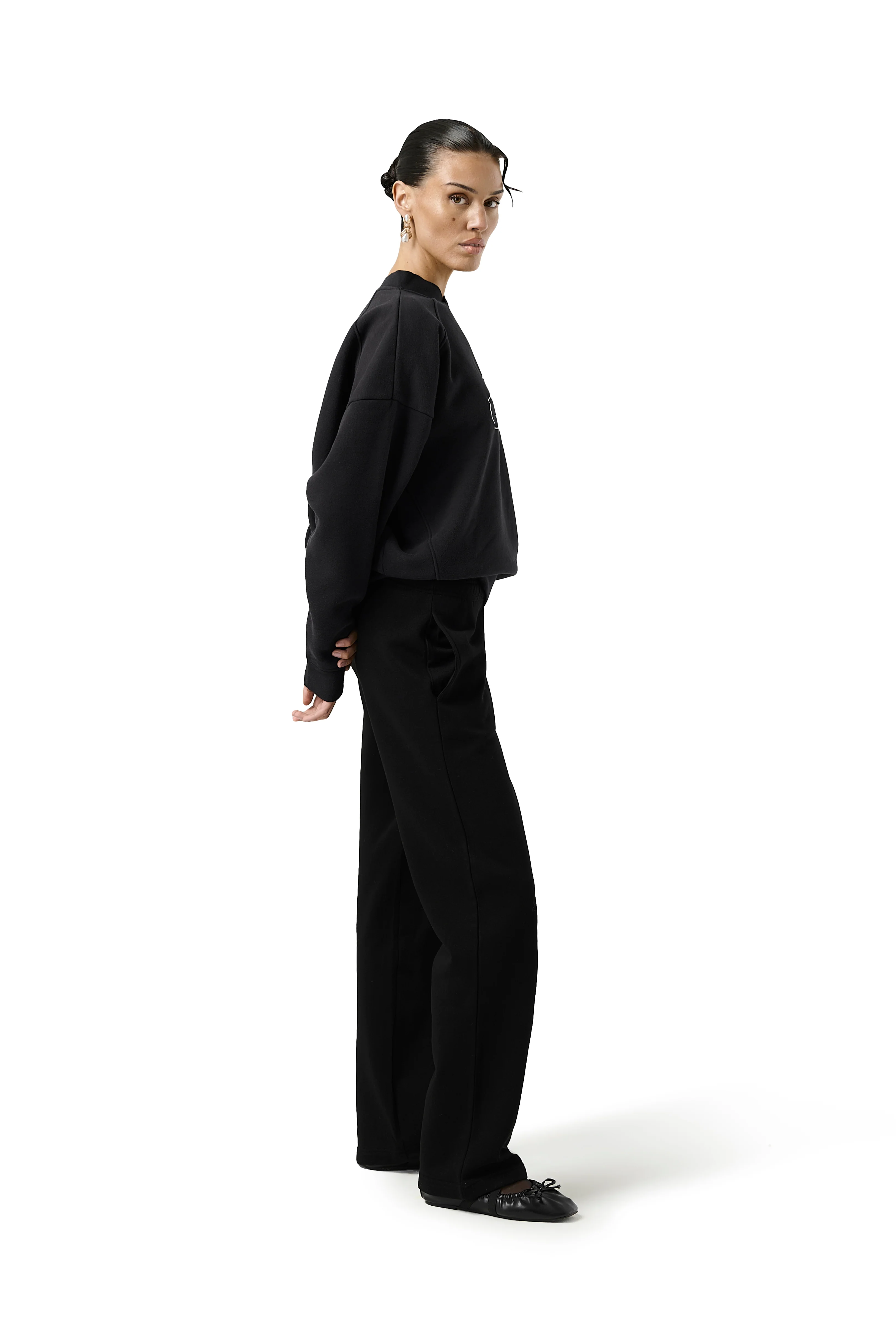 Seekers Classic Sweatshirt in Sooty - Image 10