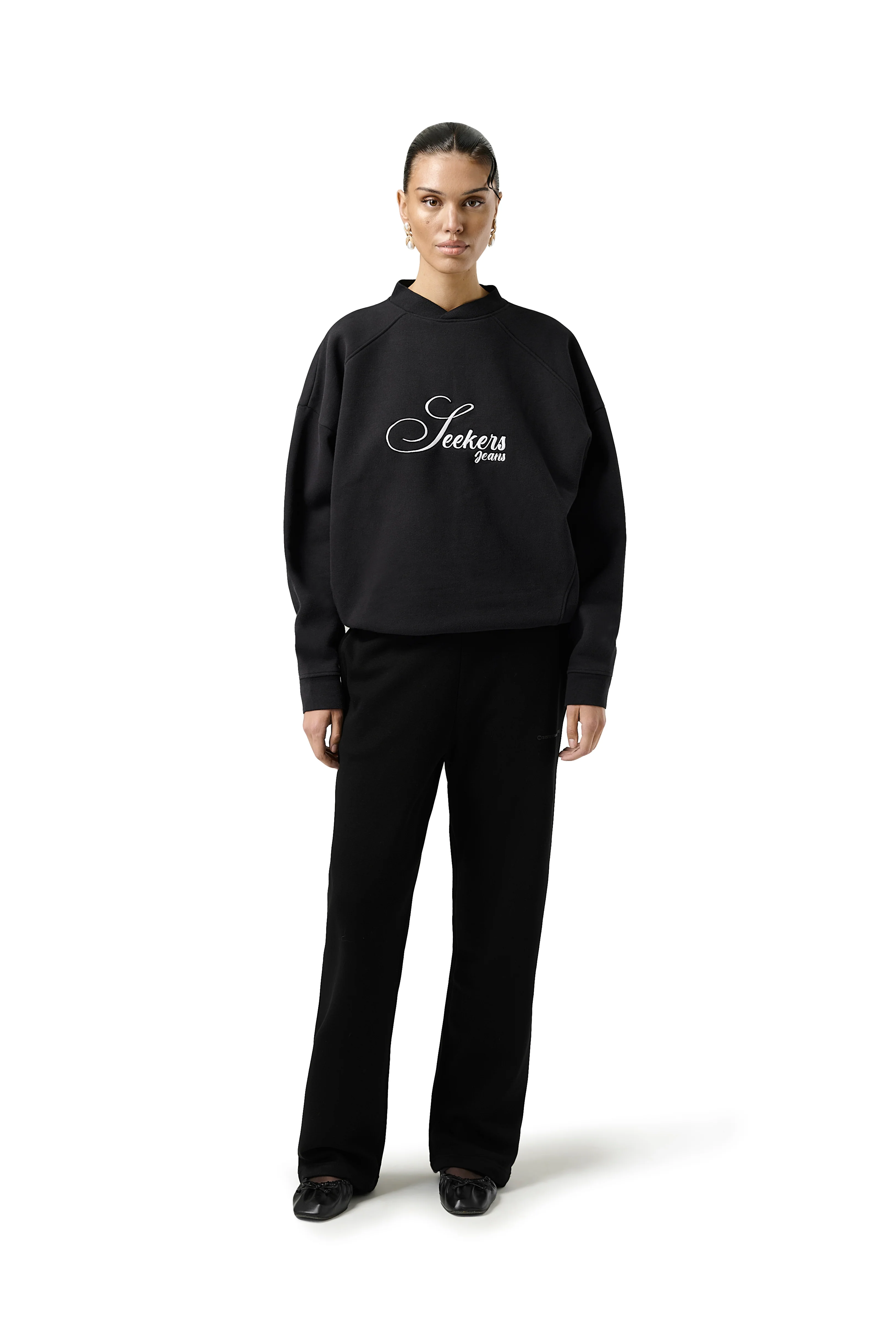 Seekers Classic Sweatshirt in Sooty - Image 4