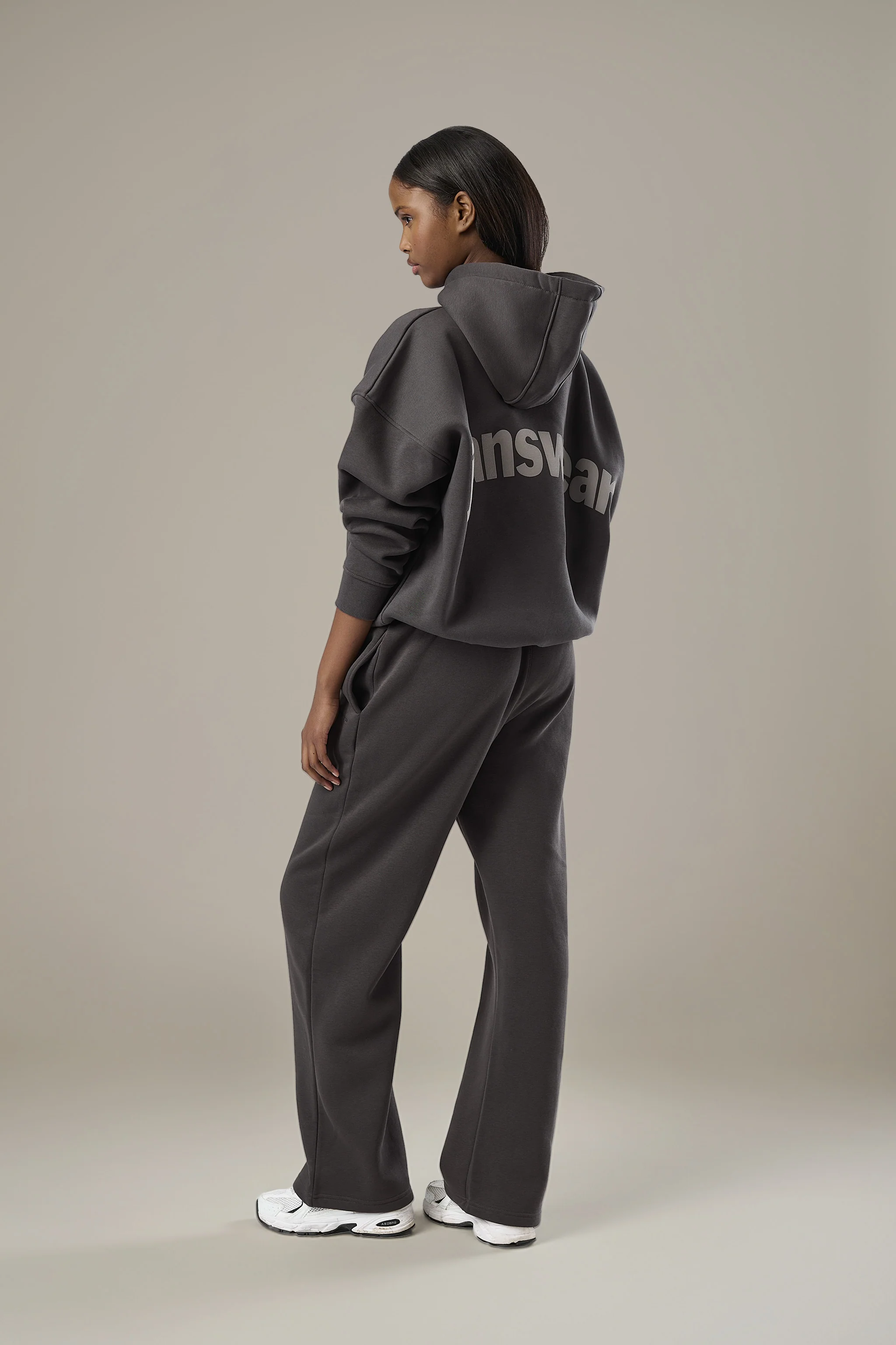 Trademark Wide Leg Sweatpants in Smith - Image 3