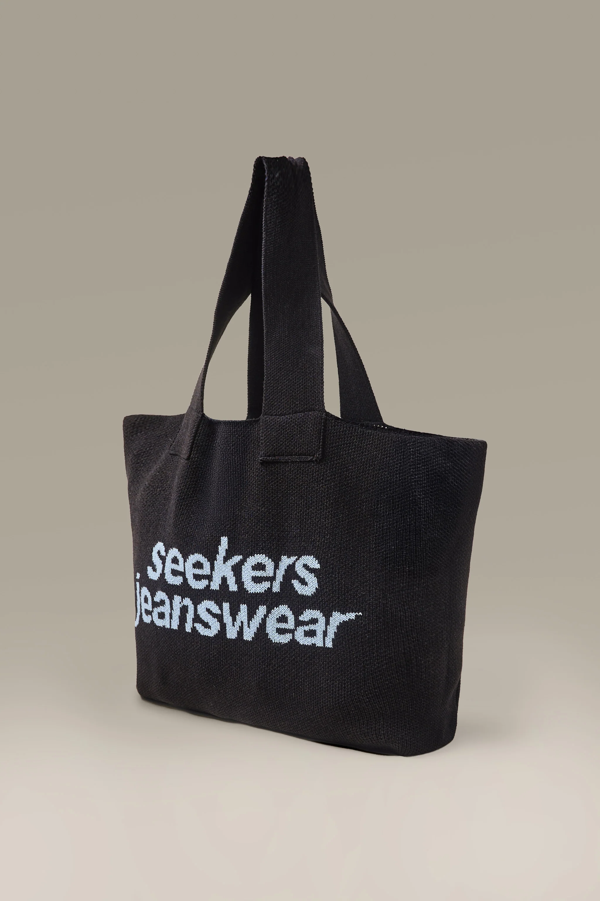 Seekers Knit Tote Bag - Image 3