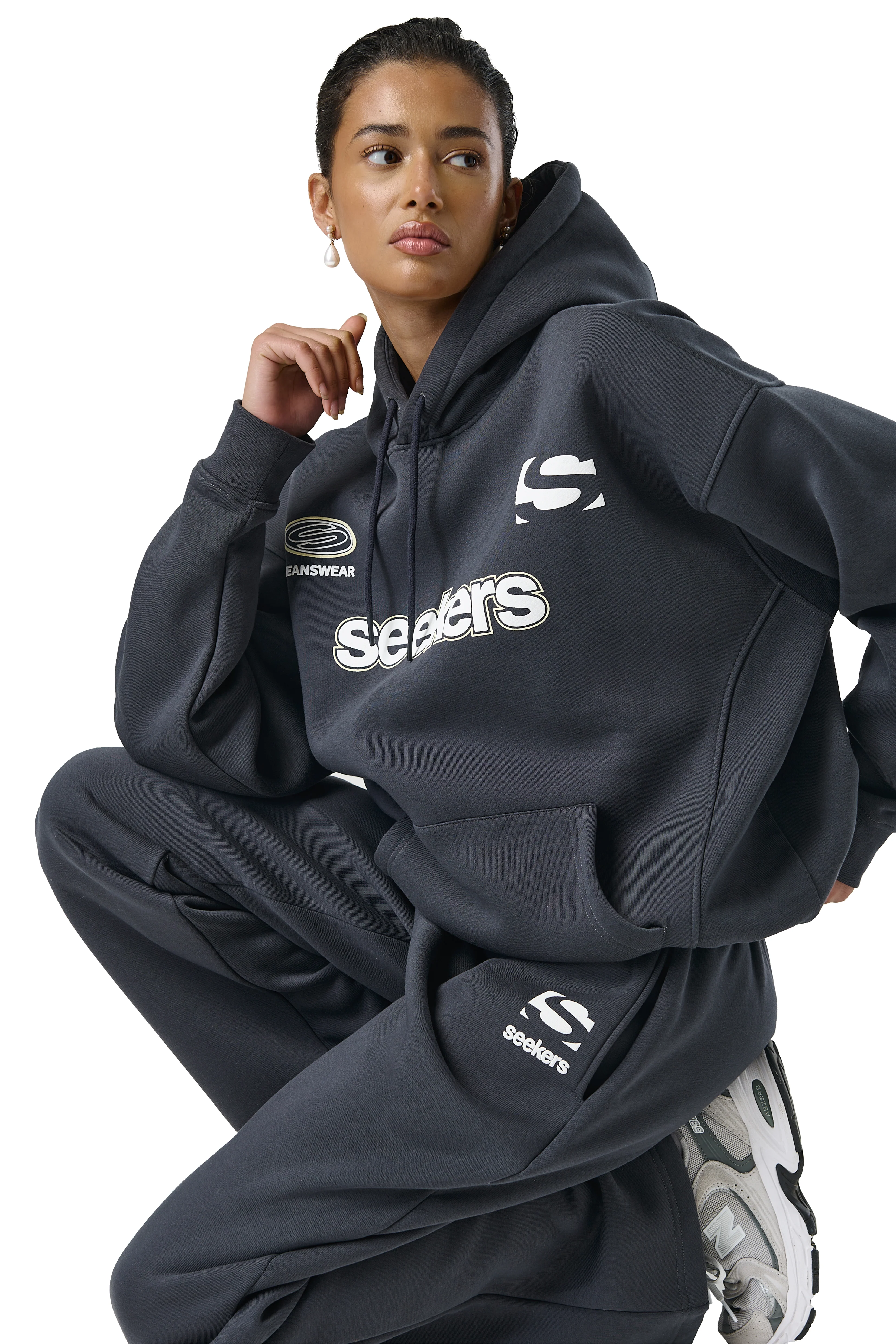 Seekers Motif Hoodie in Skipper - Image 9