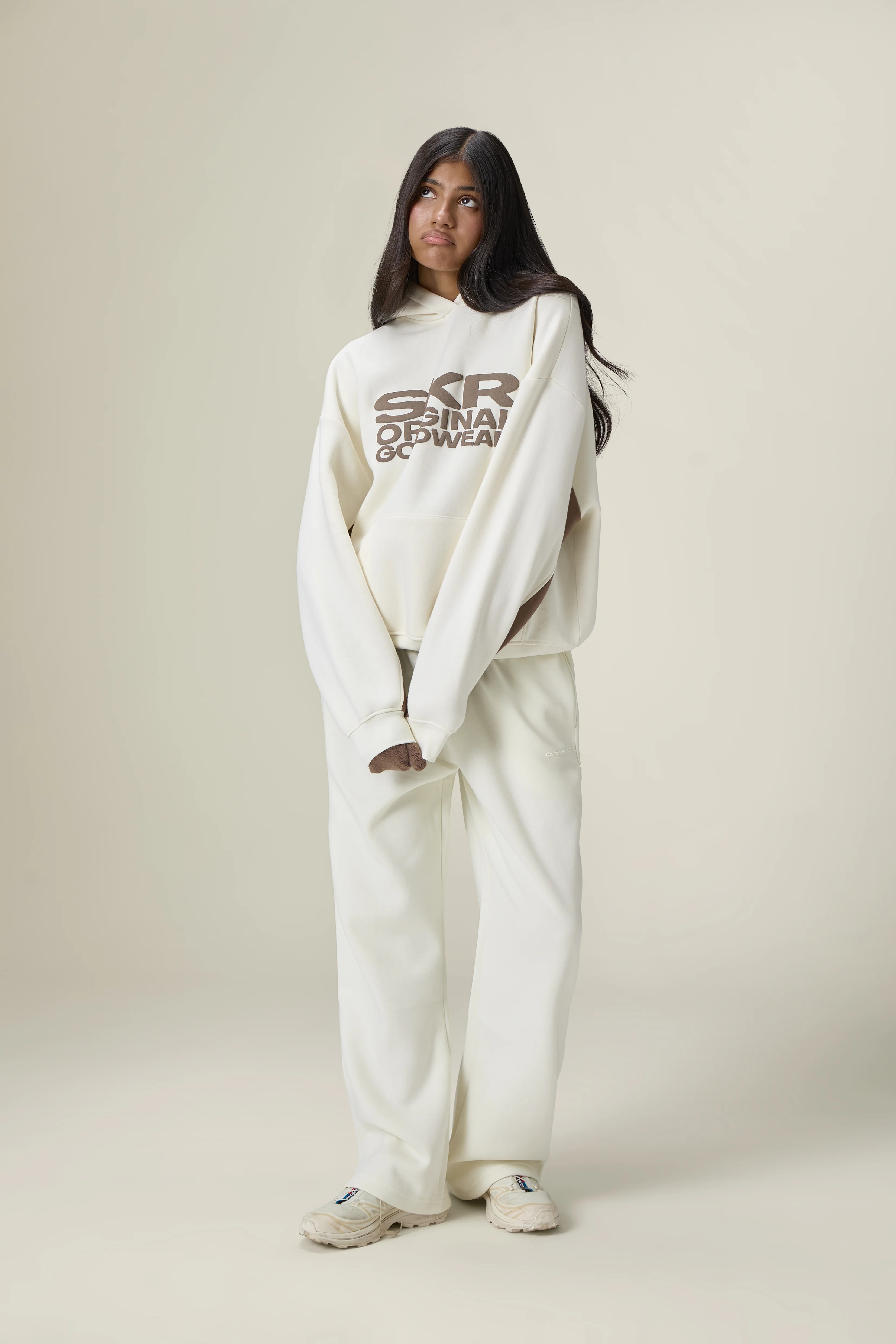 Series Wide Leg Sweatpants in Balm - Image 4
