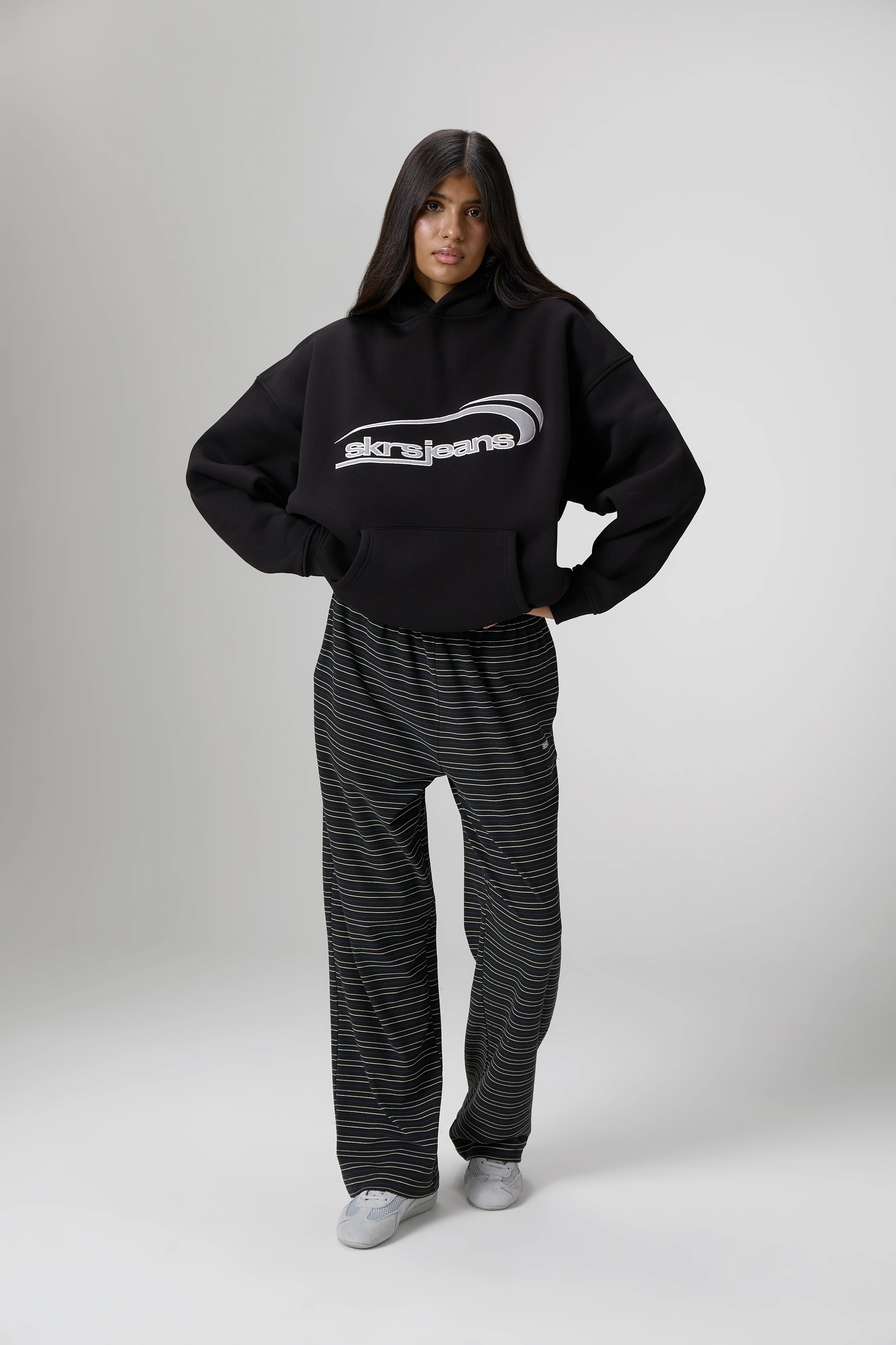 Staten Logo Hoodie - Image 4