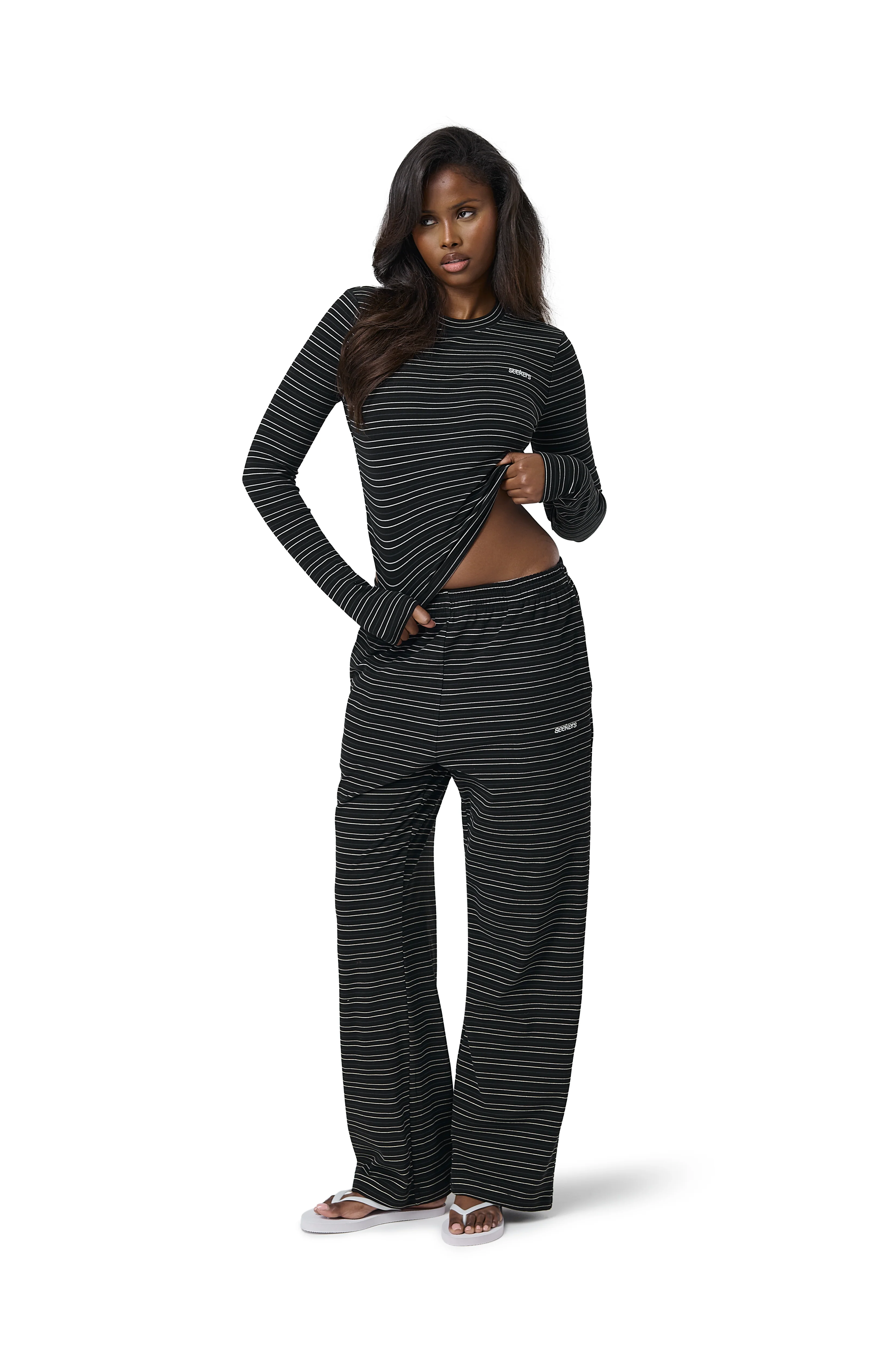 Wilbur Soft Longsleeve Top in Black - Image 3